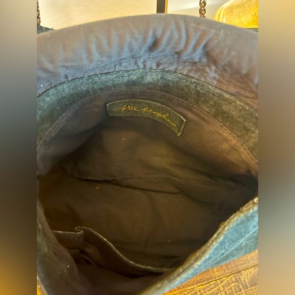 Free People Slouchy Suede Bag - Picture 4 of 8